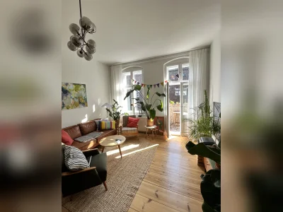 schöne helle 2 Zimmerwohnung mit Südbalkon  gegen 3-4 Zimmer