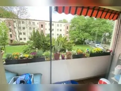 Sanierte 3 Raum-Wohnung im grünen Idyll Weberwiese