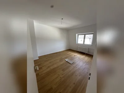 Frisch Kernsanierte 3-Zimmer-Wohnung in Köln Deutz, 83m3
