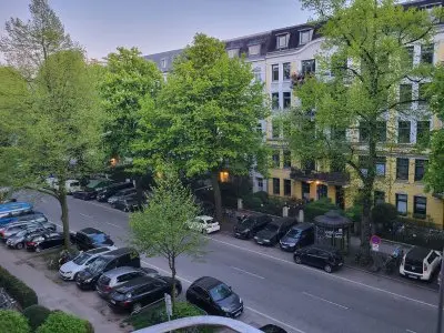 2,5 Zi Generalsviertel (Balkon+Wanne) gegen EG mit Garten
