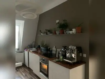 Altbau, 2.5 Zi, Nordend Ost; Suche 1 Zimmer