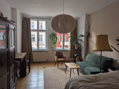 Friedrichshain-Kreuzberg: 1-Zimmer-Wohnung, 50 m²