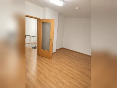 Große Wohnung Zwei Bäder