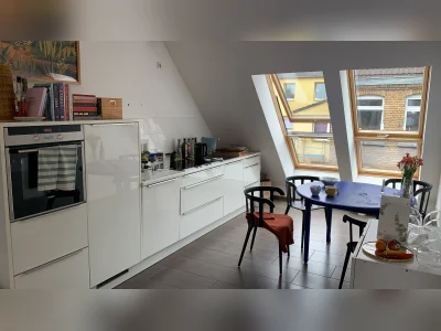 Maisonette-Dachgeschosswohnung in Köln, Ehrenfeld, 75 m²