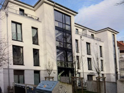 Hamburg-Nord: Moderne Penthouse-Wohnung, 2 Zimmer, 56 m²
