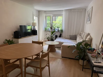 3 Zimmerwohnung mit kleinem Garten in Bogrnhausen