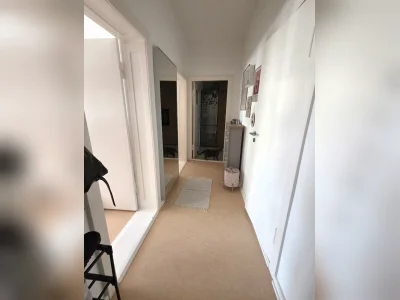 Berlin Steglitz-Zehlendorf: 2-Zimmer-Wohnung, 67 m²