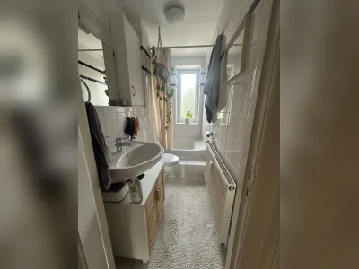 Hamburg Nord: 2-Zimmer-Wohnung gegen größere