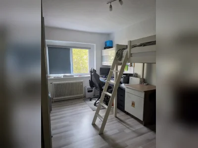 Helle 2-Zimmer-Wohnung mit Balkon
