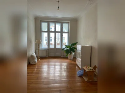 Berlin, Friedrichshain-Kreuzberg: 3-Zimmer-Wohnung, 84 m²