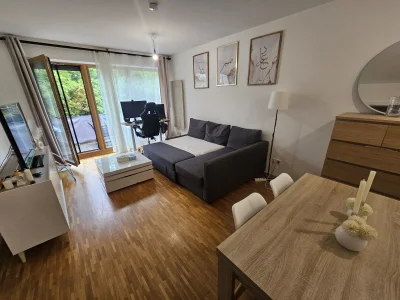 München, Moosach: Gemütliche 2-Zimmer-Wohnung