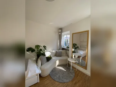 renoviertes, wunderschönes Zimmer in Heidelberger Altstadt