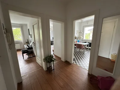 Lindenthal: 3-Zimmer-Wohnung am Pauliplatz