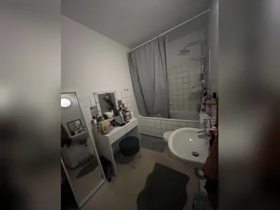 Tausche 2-Zimmer-Wohnung in Hamburg-Mitte
