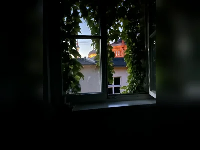 Berlin Mitte: Dachgeschosswohnung im Hinterhaus