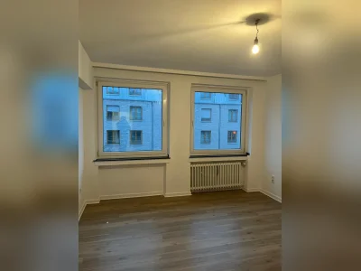 Einzimmerwohnung gegen größere Wohnung für Paar :)