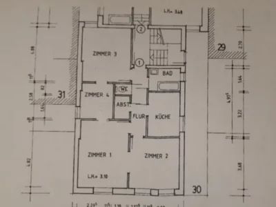 Altbau-Traum: 3,5-Zimmer-Wohnung nahe Schlump, 998 €