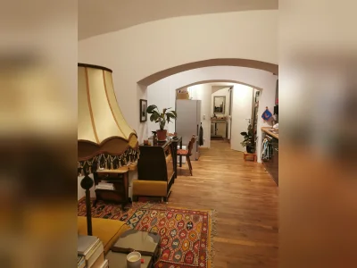 Wunderschöne Wohnung mit Galerie-Charakter