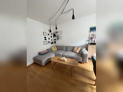 2 Zimmerwohnung, Kreis 3