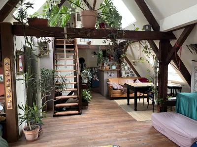Wunderschöne Dachgeschosswohnung in Nippes mit Dachterasse