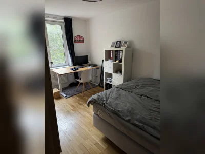 Hamburg-Nord: Gemütliche 2,5-Zimmer-Wohnung