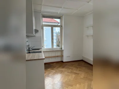 Schönes Altbau 1-Zimmer Apartment in der Wiehre.