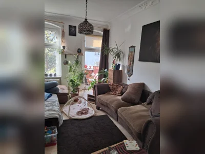 2-Zimmer-Wohnung in Neukölln, 75 m², 890 €