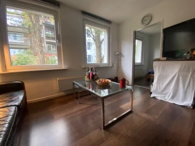 Hamburg Lattenkamp: 1,5-Zimmer-City-Wohnung zum Tauschen