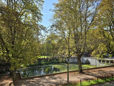 Leben direkt am Clarenbachkanal