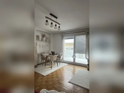 Suche in Wien, ab 60m2, bis 1.500€ kalt
Biete 2 Wohnungen :)