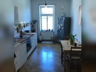 Altbauwohnung mit großer Küche gegen 3 zimmer in HH