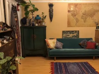 2,5 Zi. Altbau Whg. Au <--> 2 ZKB+Balkon/Garten/Terrasse