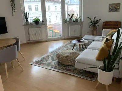3 Zimmerwohnung im Westend gegen zentrale 2 Zimmerwohnung.