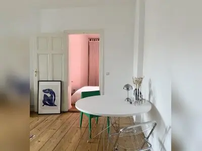 2-Zimmer Altbau Paul-Linke-Ufer gegen größere Wohnung