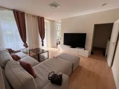 2 Zimmerwohnung mit einer Riesigen Terrasse in Moabit