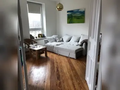 Schöne Altbauwohnung in ruhiger Wohnlage gegen 4 Zimmer Whg.