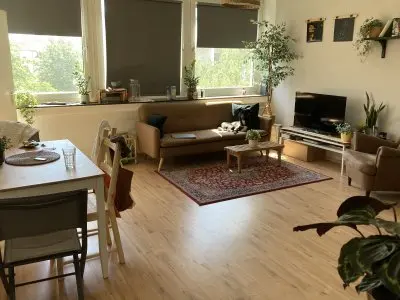 Biete 2 Zi. - suche andere Wohnung in Köln
