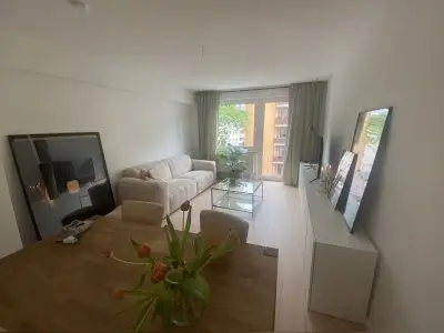 Rathenauplatz 76 qm gegen kleiner