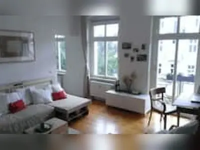 1,5 Z Altbau, Balkon