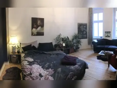 1-Raumwohnung/Altbau Ecke Greifswalderstrasse