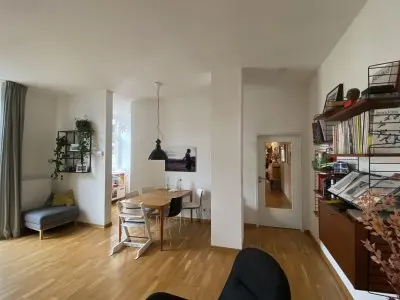 3 Zi. Sanierter Altbau Südstadt gegen 4-5 Zi. Südstadt