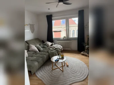 Suche 2- Zimmer Wohnung , biete 1 Zimmer- Wohnung an