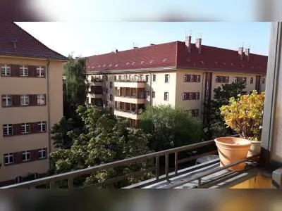2,5 Zimmer Whg. - hell, gemütlich, Sonnenbalkon