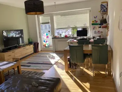 Helle freundliche 3 Zimmer Wohnung 