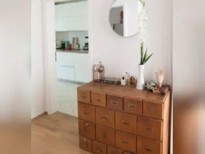 2,5 Z gegen etwas kleinere(min45m2) , günstigere Wohnung